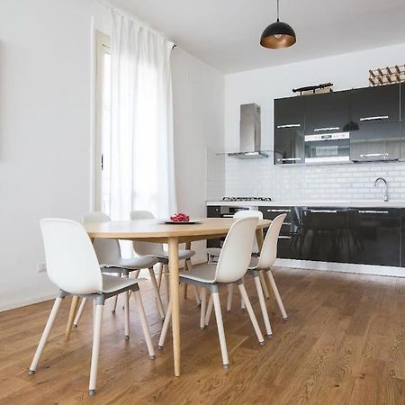 My Trastevere Three Bedroom View Apartment -Top Collection Рим Екстер'єр фото