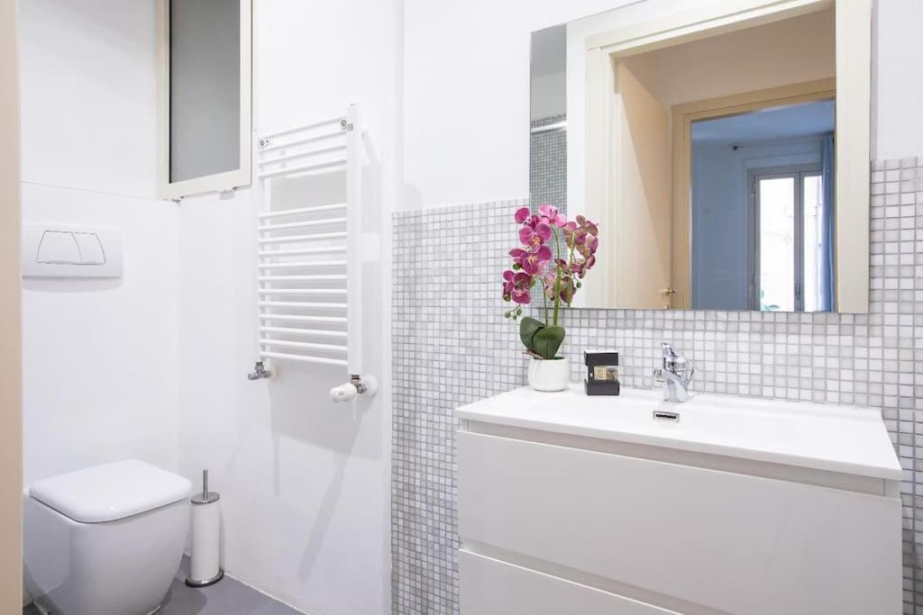 My Trastevere Three Bedroom View Apartment -Top Collection Рим Екстер'єр фото