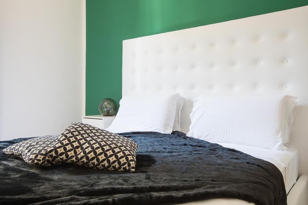 My Trastevere Three Bedroom View Apartment -Top Collection Рим Екстер'єр фото